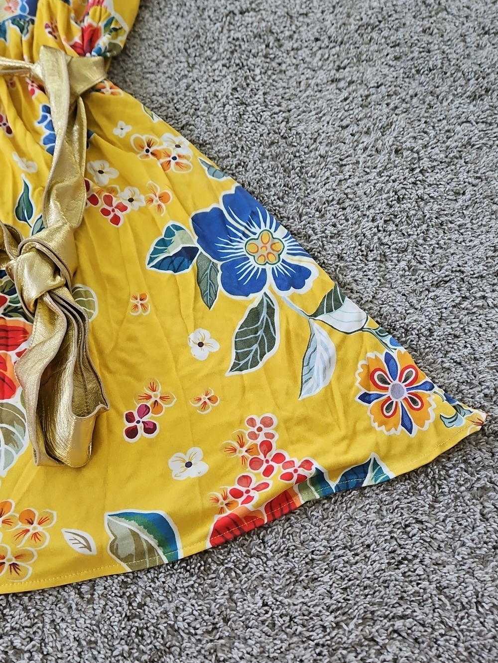 Dolce & Gabbana Yellow Floral Dress with Gold Belt 40/S - Picture 3 of 11